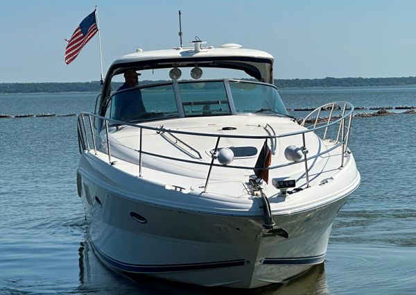 Sea Ray 38 Sundancer image