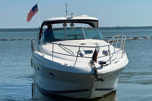 Sea Ray 38 Sundancer image