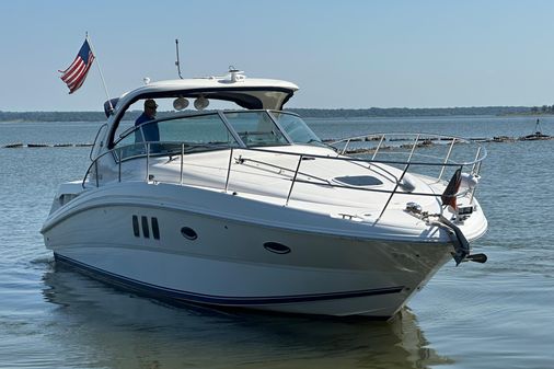 Sea Ray 38 Sundancer image