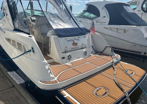 Sea Ray 350 Sundancer image