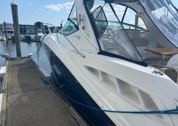 Sea Ray 350 Sundancer image