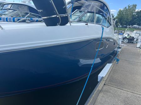 Sea Ray 350 Sundancer image