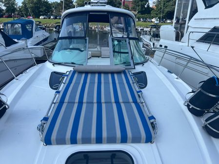 Sea Ray 350 Sundancer image