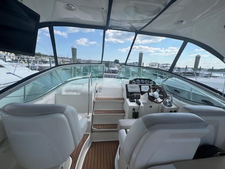 Sea Ray 350 Sundancer image