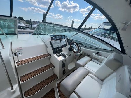 Sea Ray 350 Sundancer image