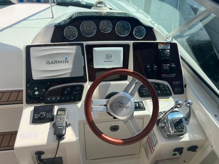 Sea Ray 350 Sundancer image