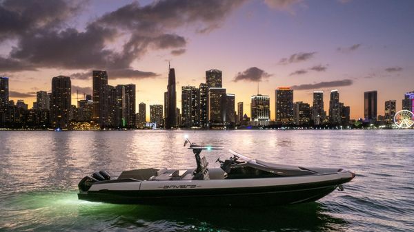 Anvera 42 Speedster