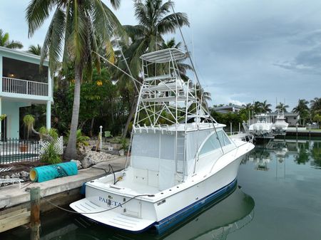 Luhrs 41 Open image