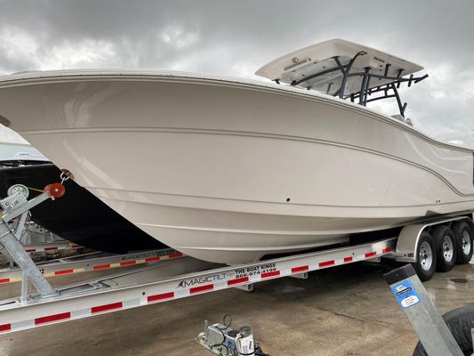 Sea Fox 328 Commander - main image