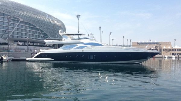 Azimut 100 Leonardo