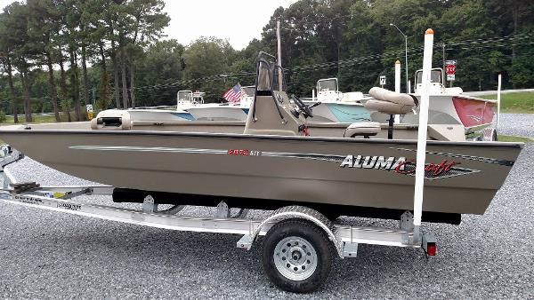 Alumacraft MV2072 AW Bay - main image