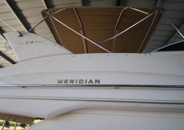 Meridian 381-SEDAN image