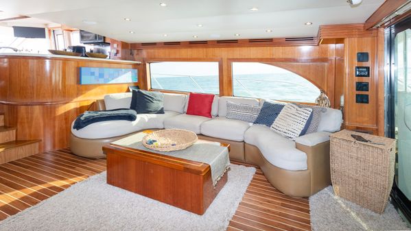 Hatteras 64 Motor Yacht image