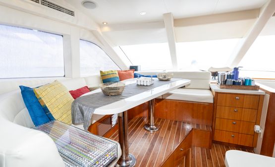 Hatteras 64 Motor Yacht image