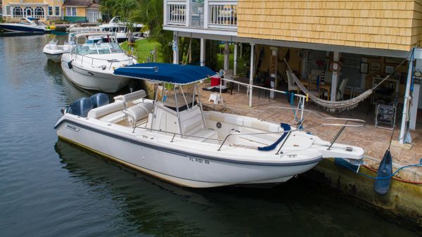 Boston Whaler 260 Outrage