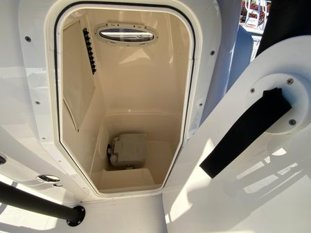 Cobia 220-CC image