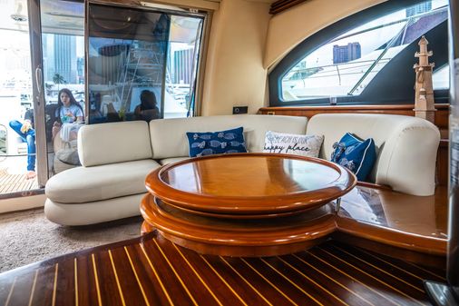 Azimut 55 flybridge image