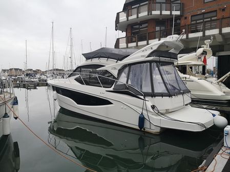 Galeon 360 Fly image