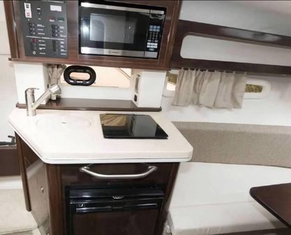 Sea Ray Sundancer 260 image