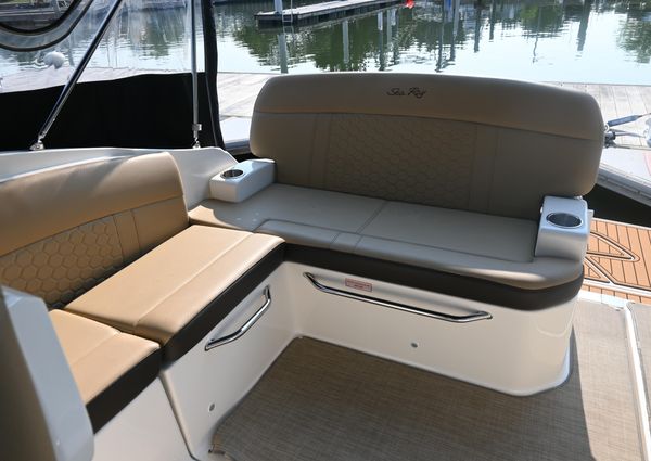 Sea Ray Sundancer 260 image