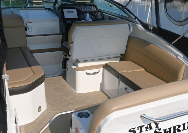 Sea Ray Sundancer 260 image