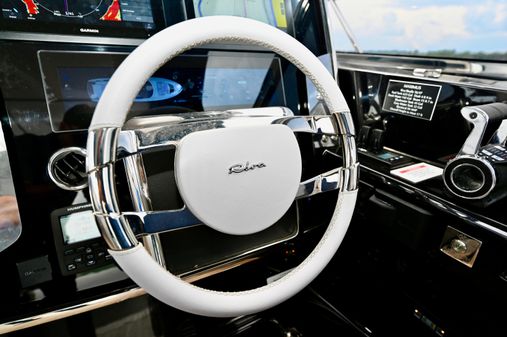 Riva 56 RIVALE image