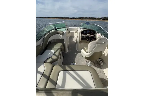 Sea-ray 200-SUNDECK image