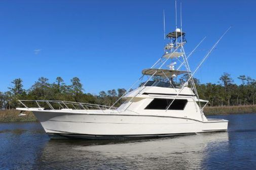 Hatteras Convertible image