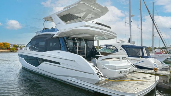 Galeon 500 Fly 