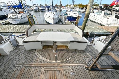 Galeon 500 Fly image