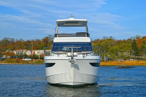 Galeon 500 Fly image