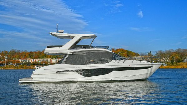 Galeon 500 Fly 