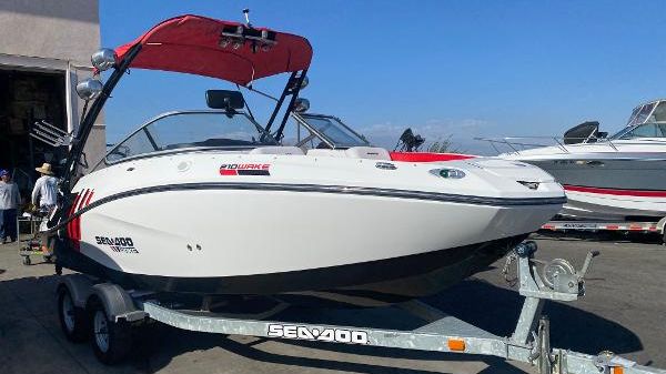 Sea-Doo Sport Boats 210 Wake 