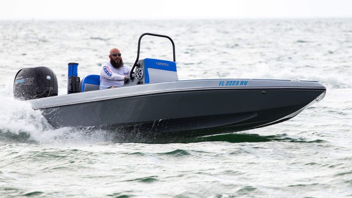 Carrera Boats Flat Cat CC - main image
