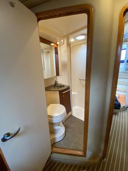 Sea Ray 44 Sedan Bridge image