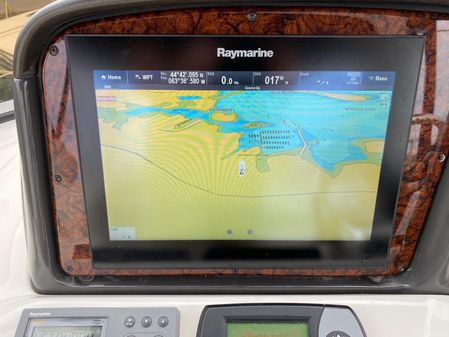 Sea Ray 44 Sedan Bridge image
