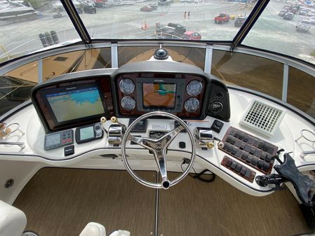 Sea Ray 44 Sedan Bridge image