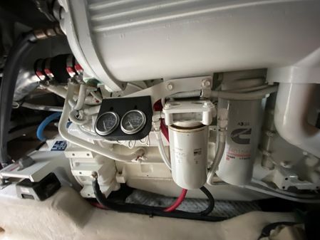 Sea Ray 44 Sedan Bridge image