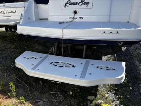 Sea Ray 44 Sedan Bridge image