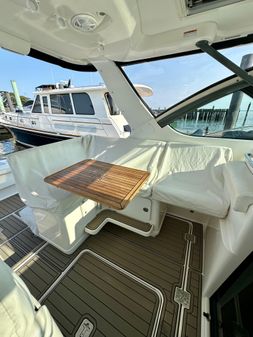 Tiara Yachts 3200 Open image