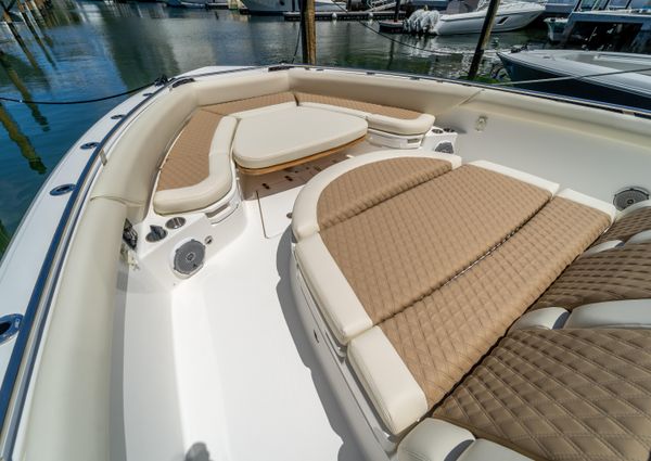 Boston Whaler 420 Outrage image