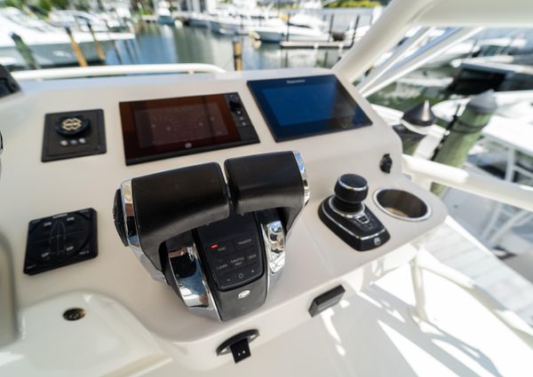 Boston Whaler 420 Outrage image