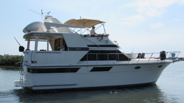 Californian 42 Motor Yacht 