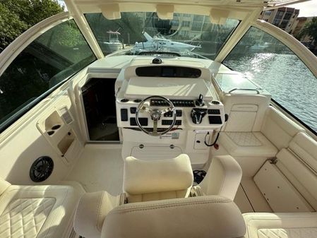 Grady-White Express 370 image