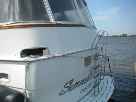 Hatteras Motor Yacht image