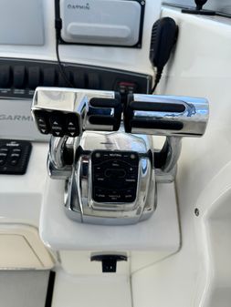 Boston-whaler 285-CONQUEST image