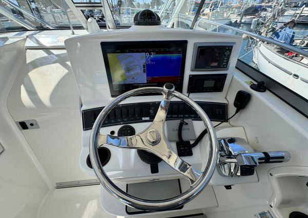 Boston-whaler 285-CONQUEST image