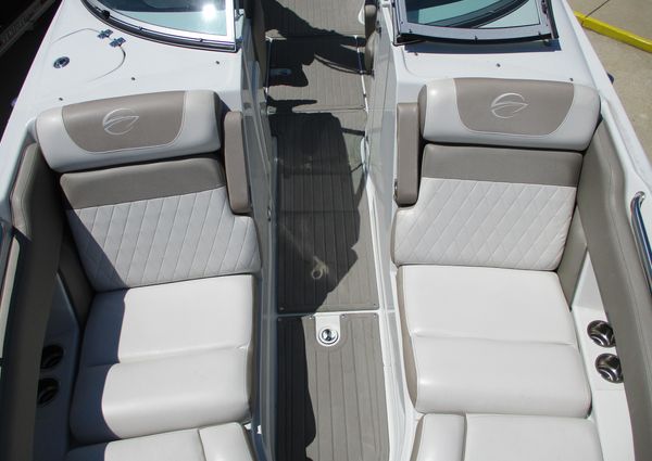 Crownline ECLIPSE-E255 image