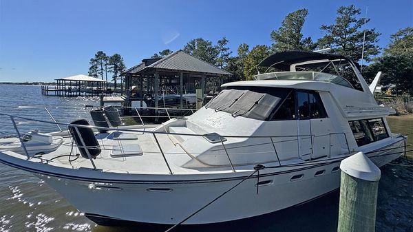 Bayliner 4788 Pilot House Motoryacht