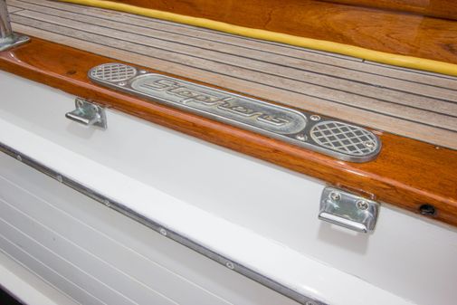 Stephens REPOWERED-BRIDGEDECK-CRUISER image